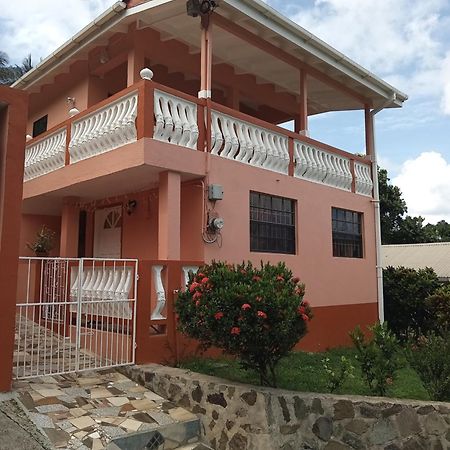 Angie'S Cove, Modern Get-Away Overlooking Castries Esterno foto