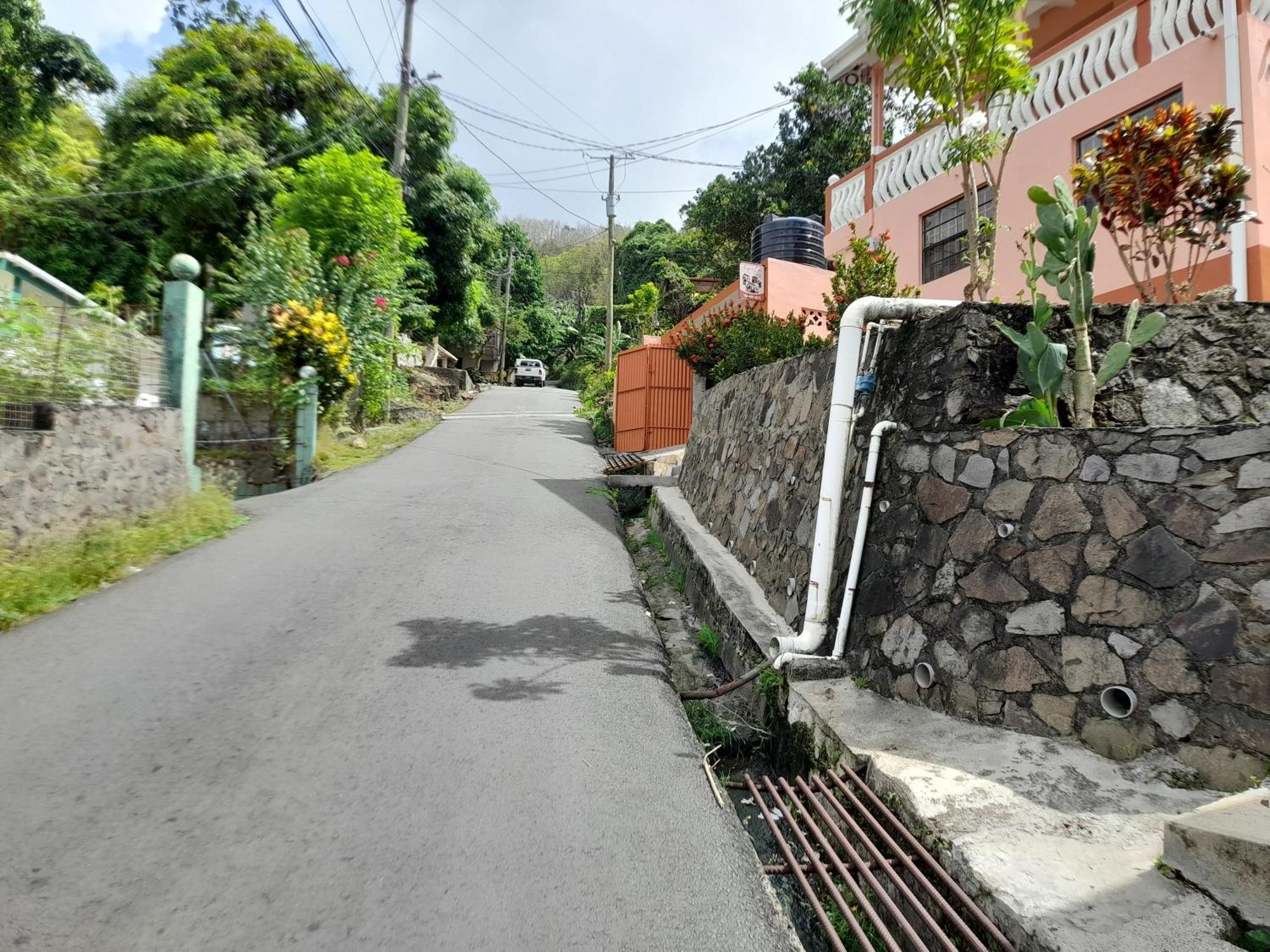 Angie'S Cove, Modern Get-Away Overlooking Castries Esterno foto