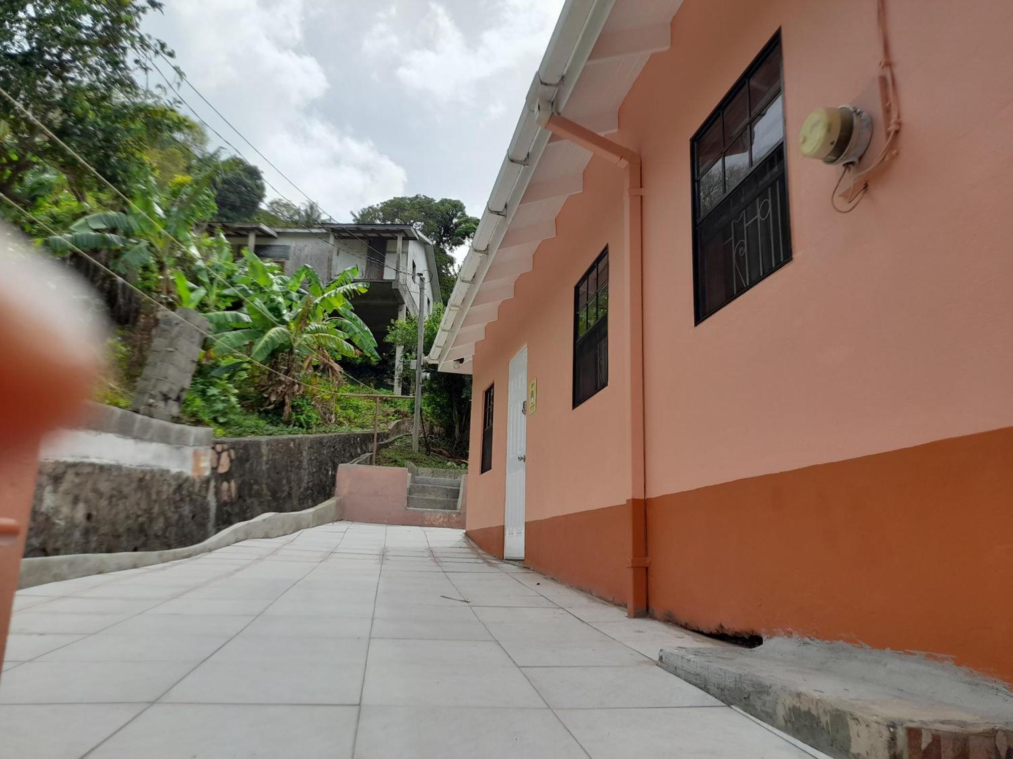 Angie'S Cove, Modern Get-Away Overlooking Castries Esterno foto