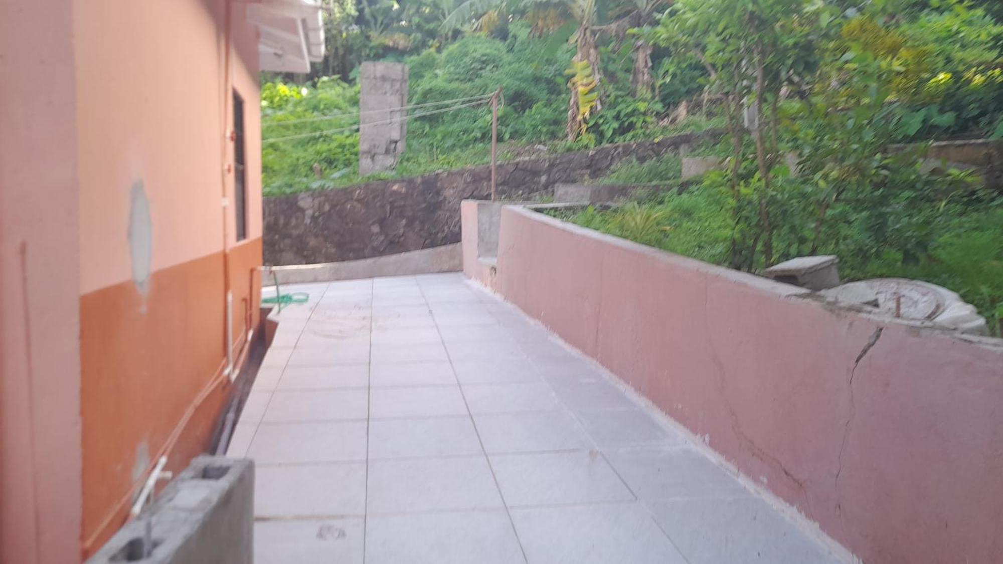 Angie'S Cove, Modern Get-Away Overlooking Castries Esterno foto